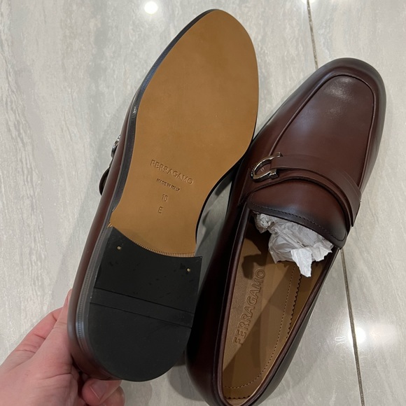 Ferragamo dress shoes - Picture 5 of 9